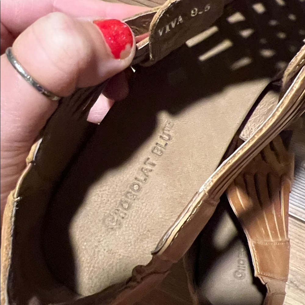 Chocolat Blu Viva Woven Leather Sandals in Camel Brown Size 8.5 - Picture 8 of 9